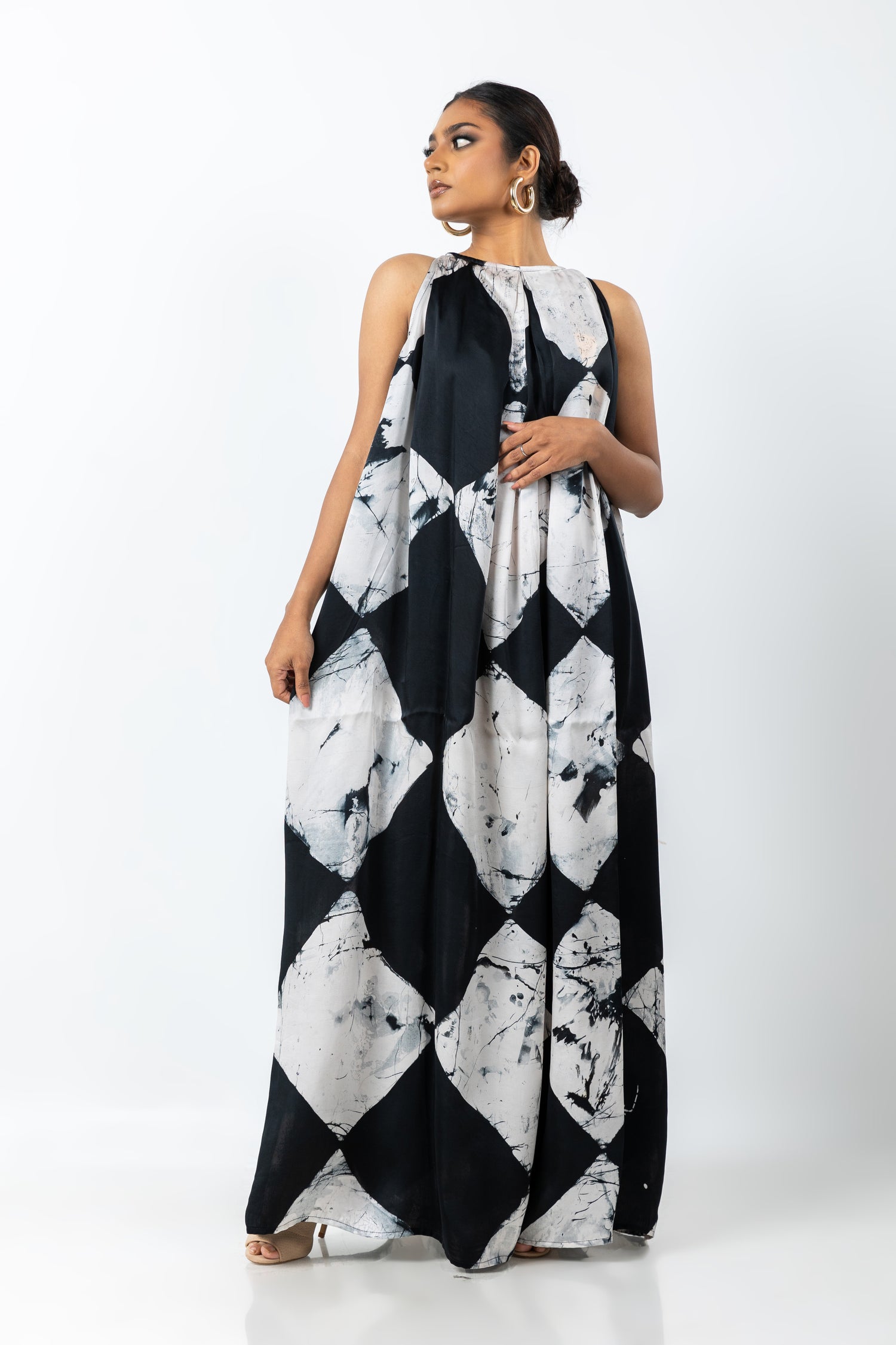 Square Essence Maxi Dress