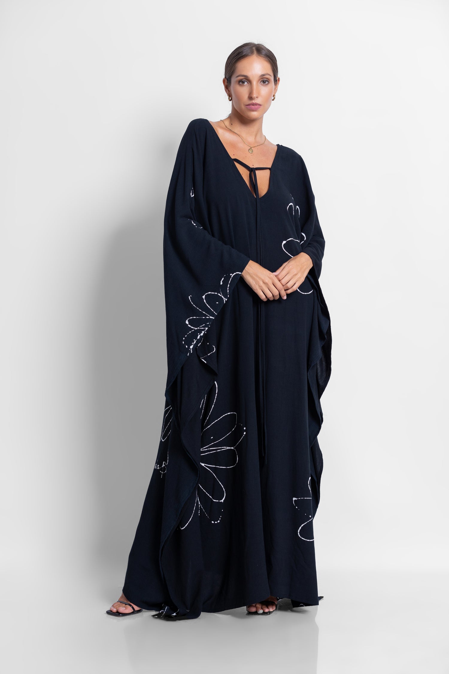 FLORAL BLACK KAFTAN - SUMMER 24'
