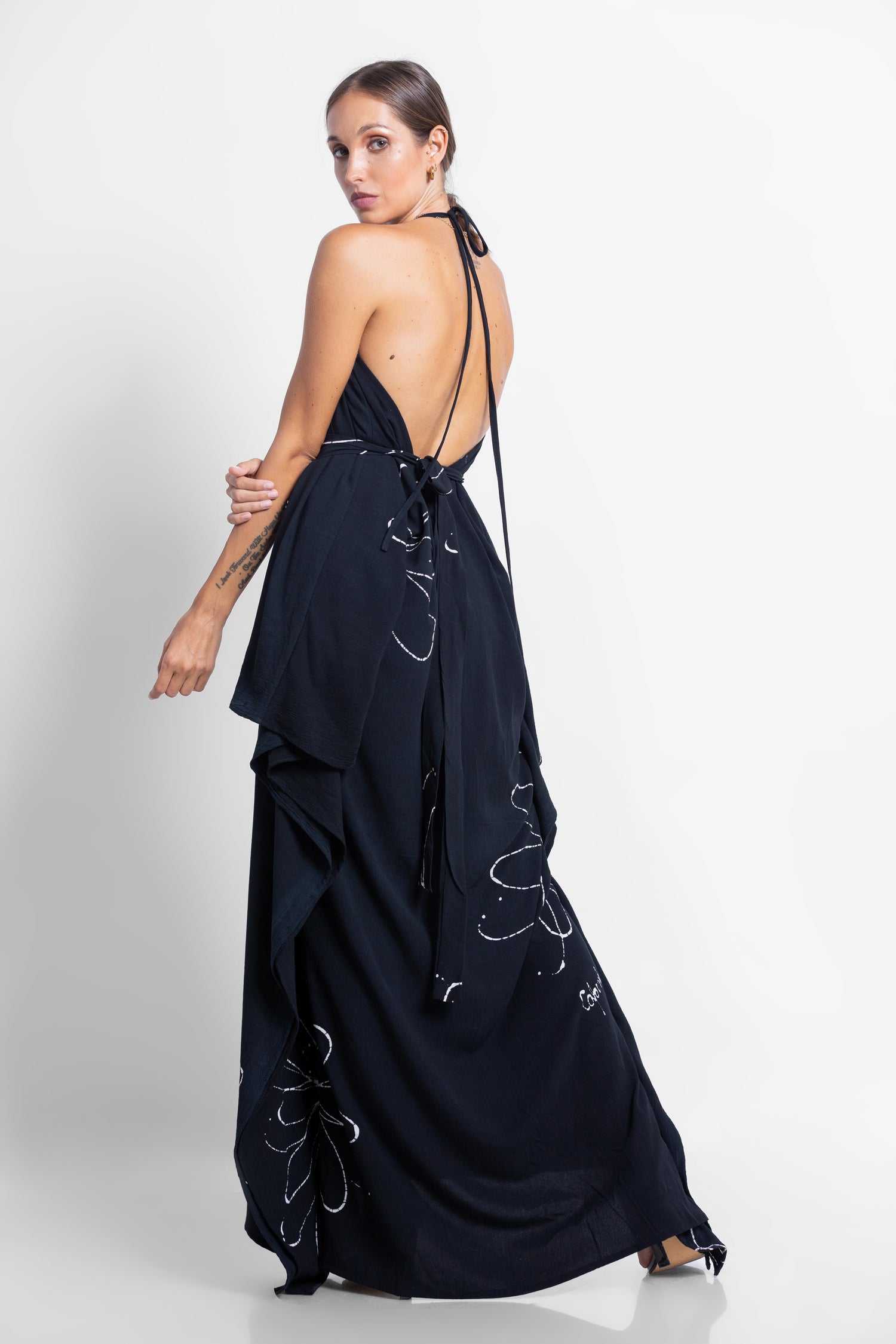 FLORAL BLACK KAFTAN - SUMMER 24'