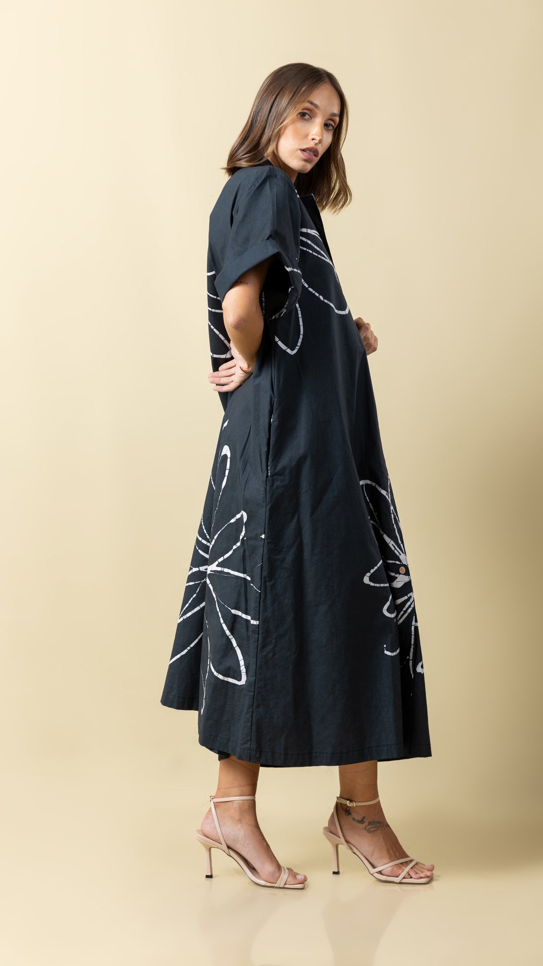 Effortless Elegance: The Oversized Black Shirt Dress