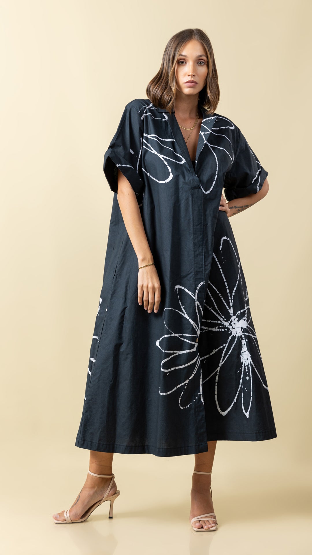 Effortless Elegance: The Oversized Black Shirt Dress
