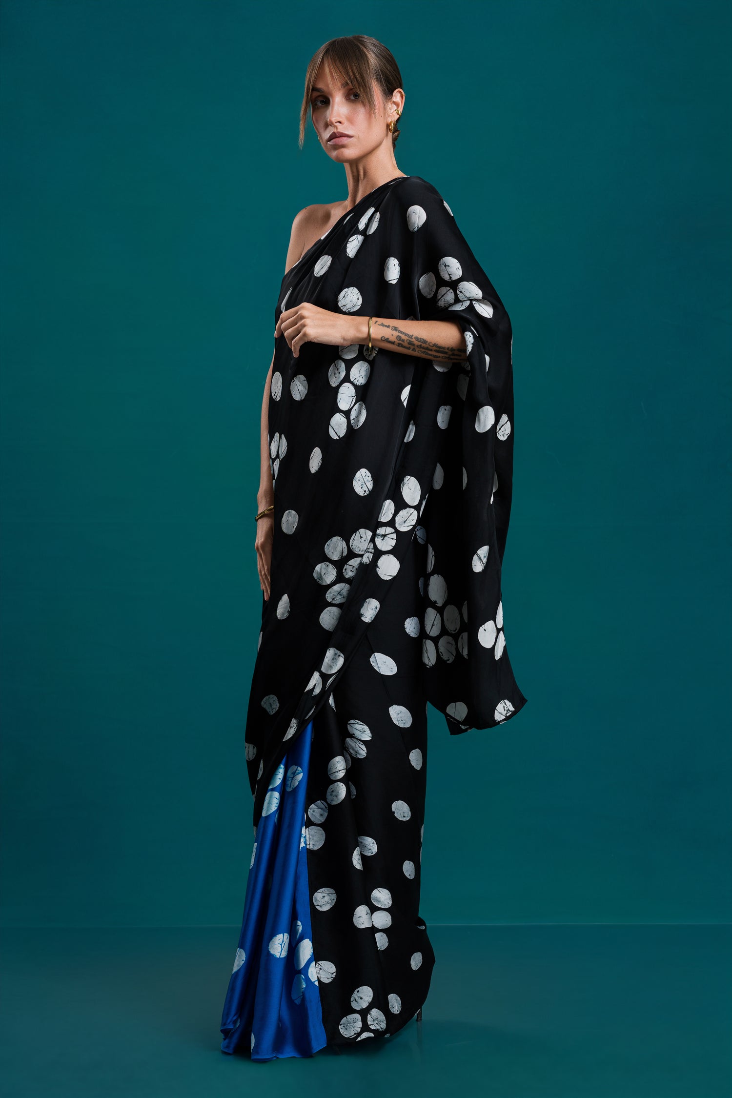 Dual-Tone Polka Dot Statement Saree