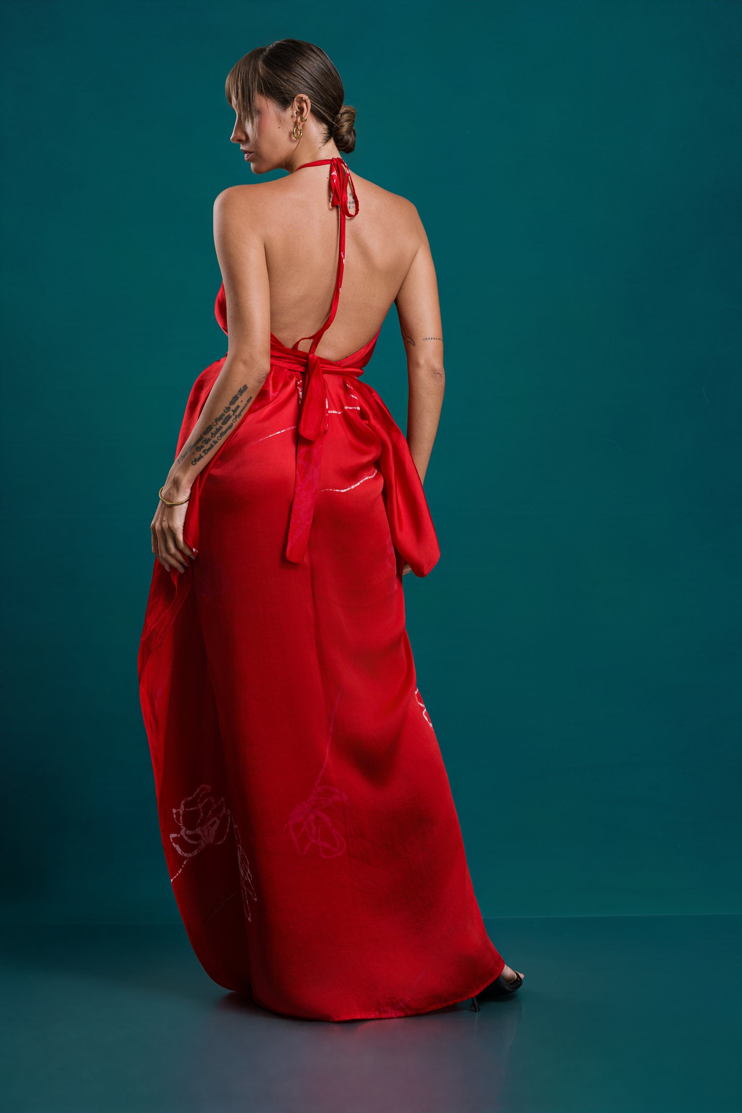 Lumina | Noir Red Rose Kaftan