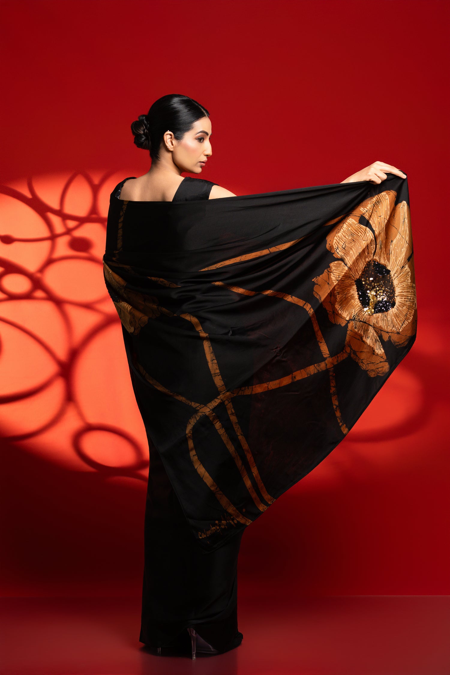 Mandara – Black & Gold Floral Saree with Sequins