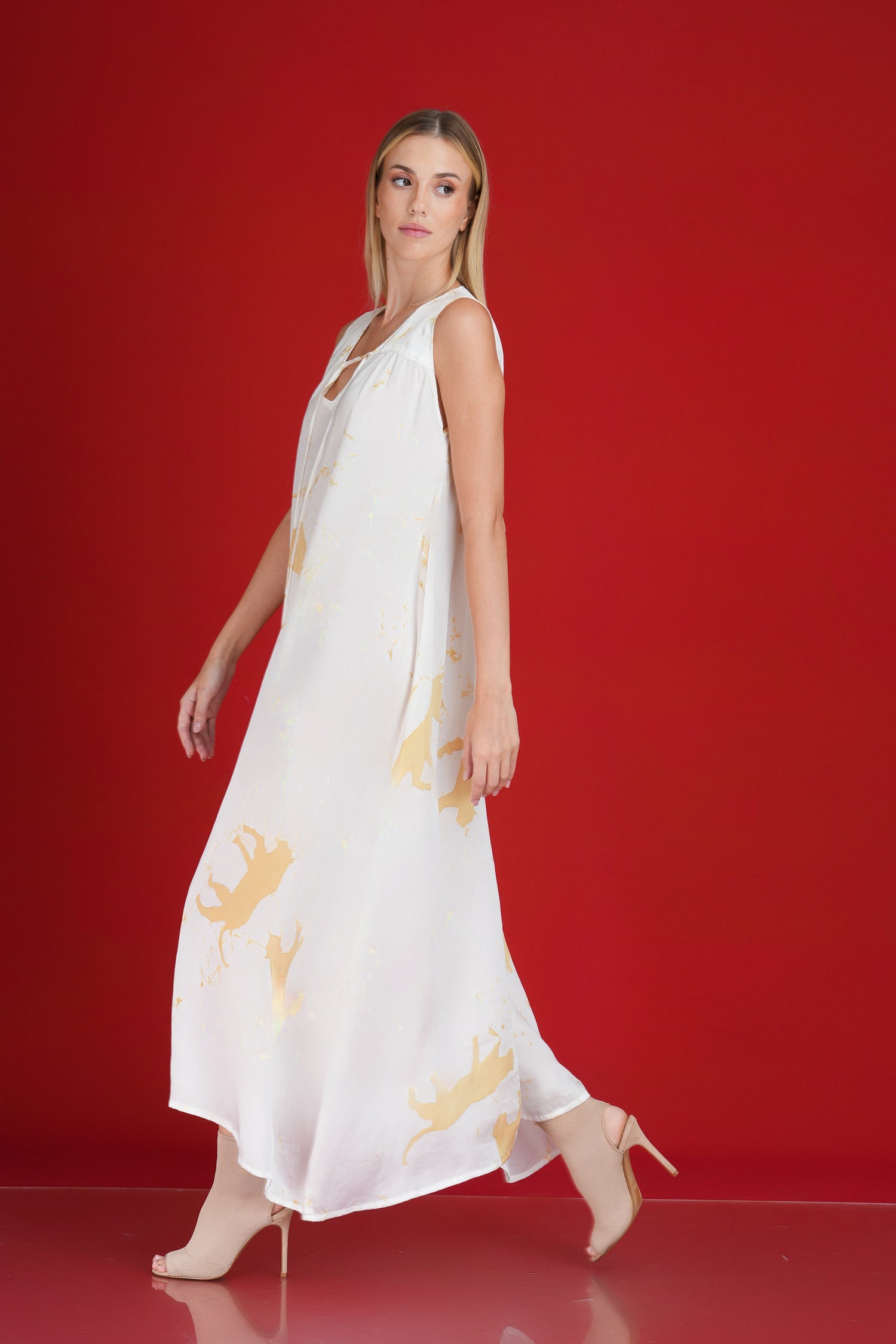 Golden Majesty: Tiger Print Maxi Dress