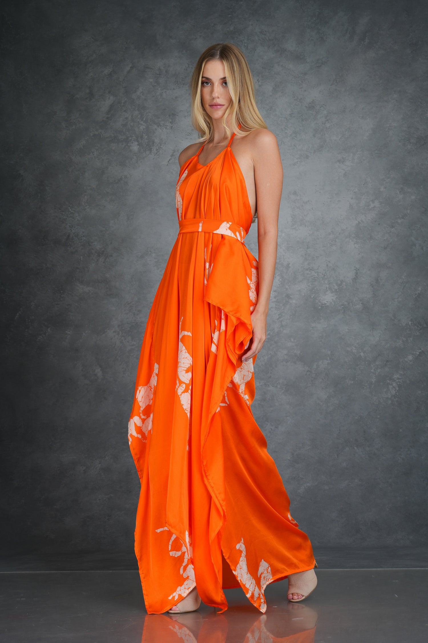Tangerine Stallion Kaftan: Equine Elegance Kaftan