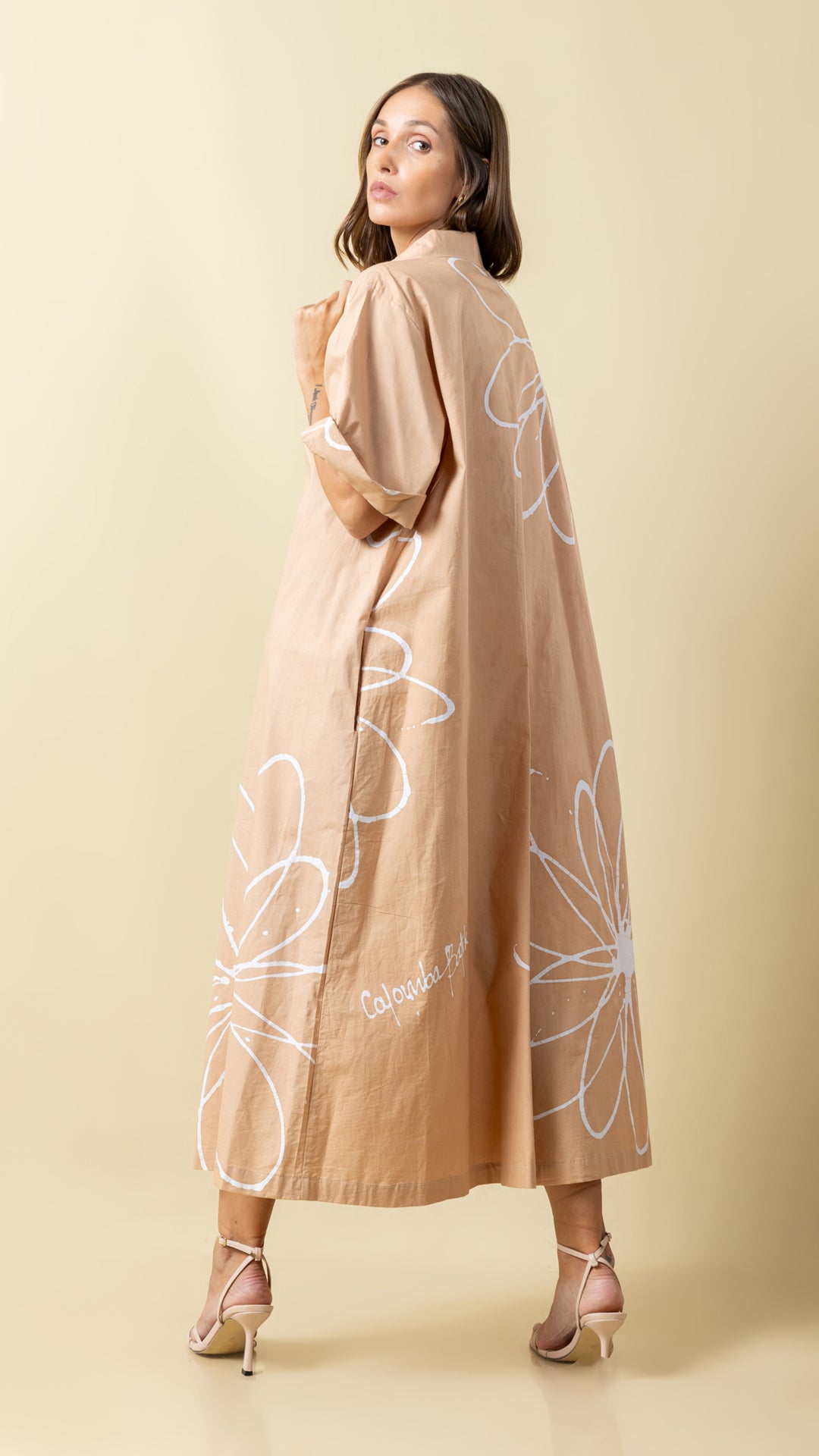 Effortless Elegance: The Oversized Light Brown Shirt Dress