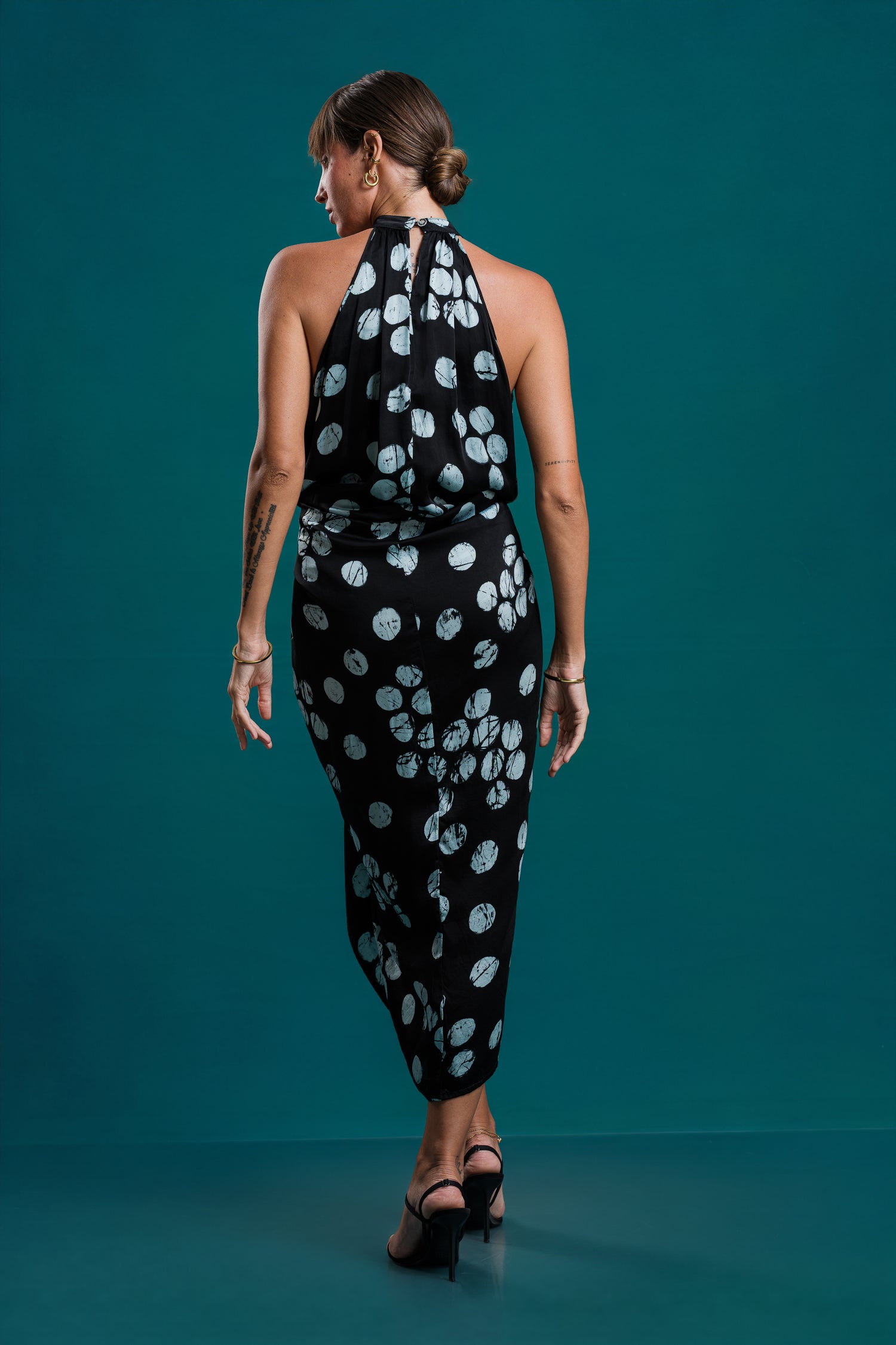 Lumina | Rosette Black Knot Dress