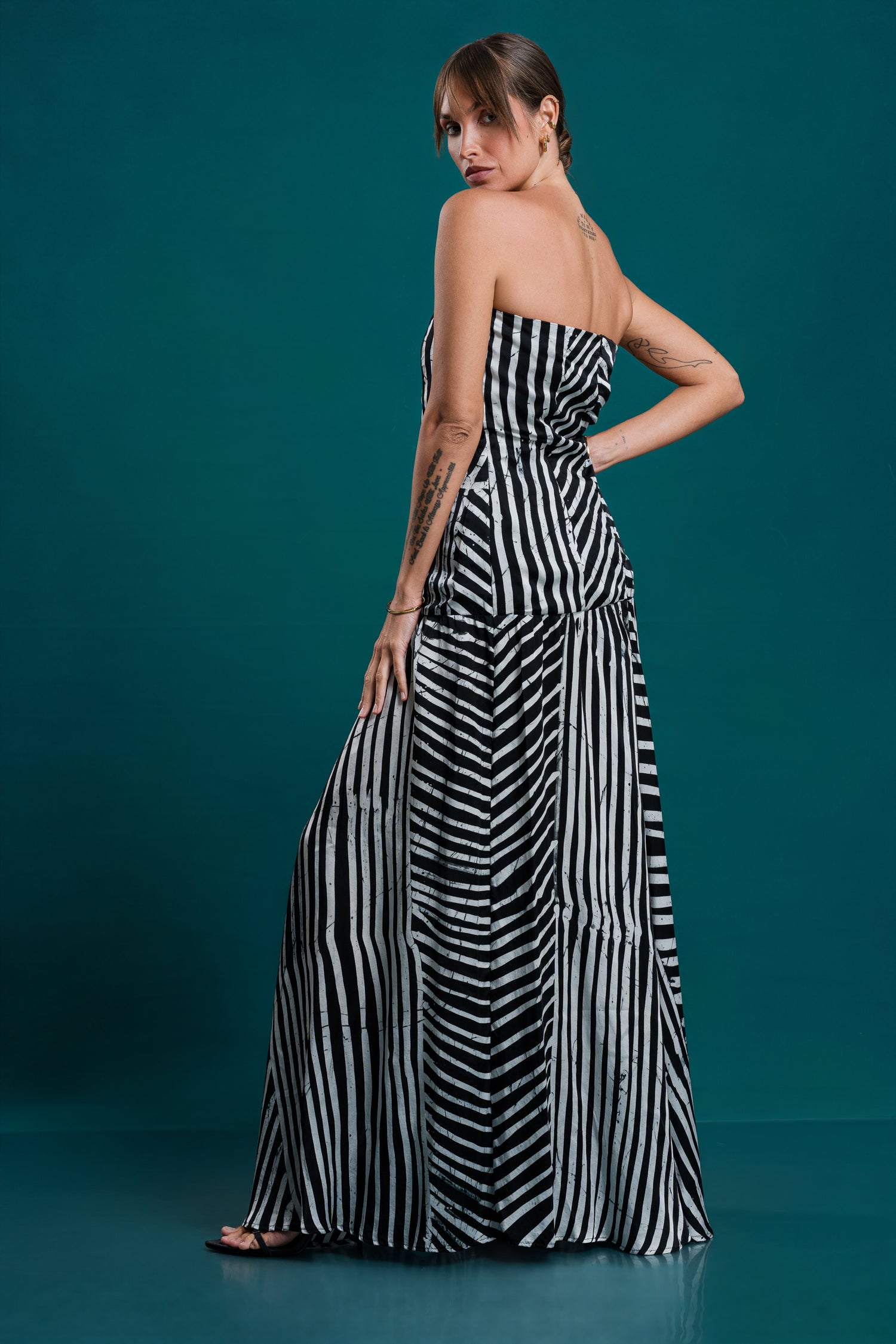 Lumina | Black Stripe Tube Dress