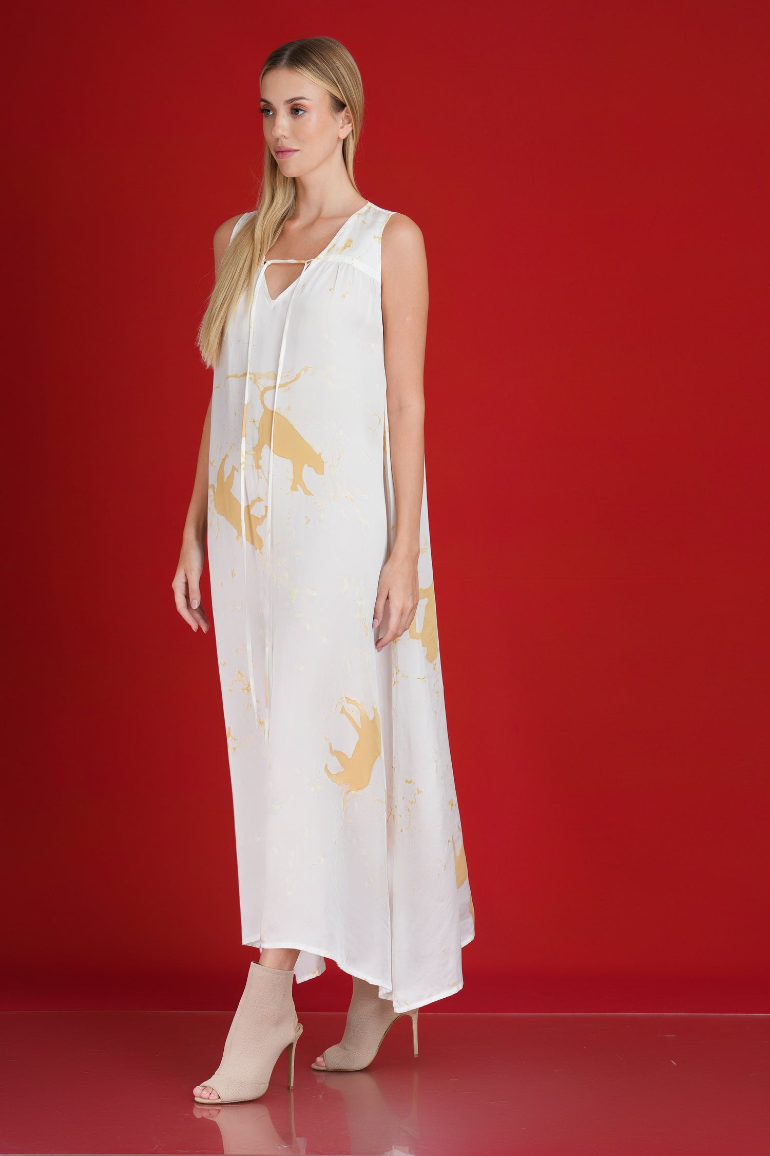 Golden Majesty: Tiger Print  Maxi Dress
